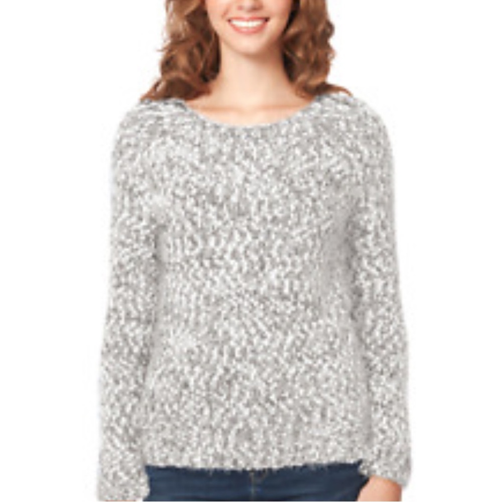 Buffalo David Bitton Women's White Gray Soft Knit Eyelash Sweater Size Large NEW